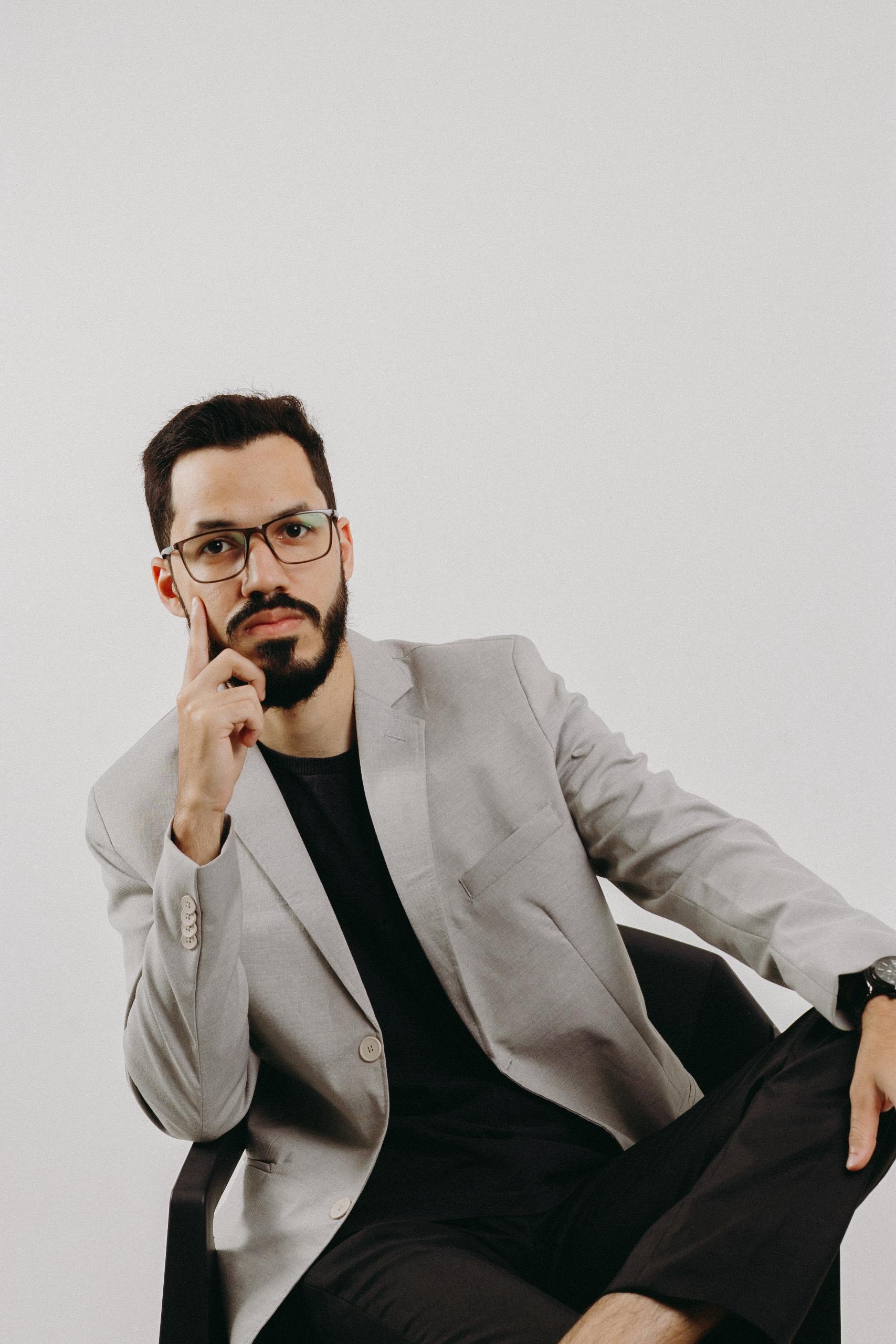 Lucas Teles - Advogado Principal